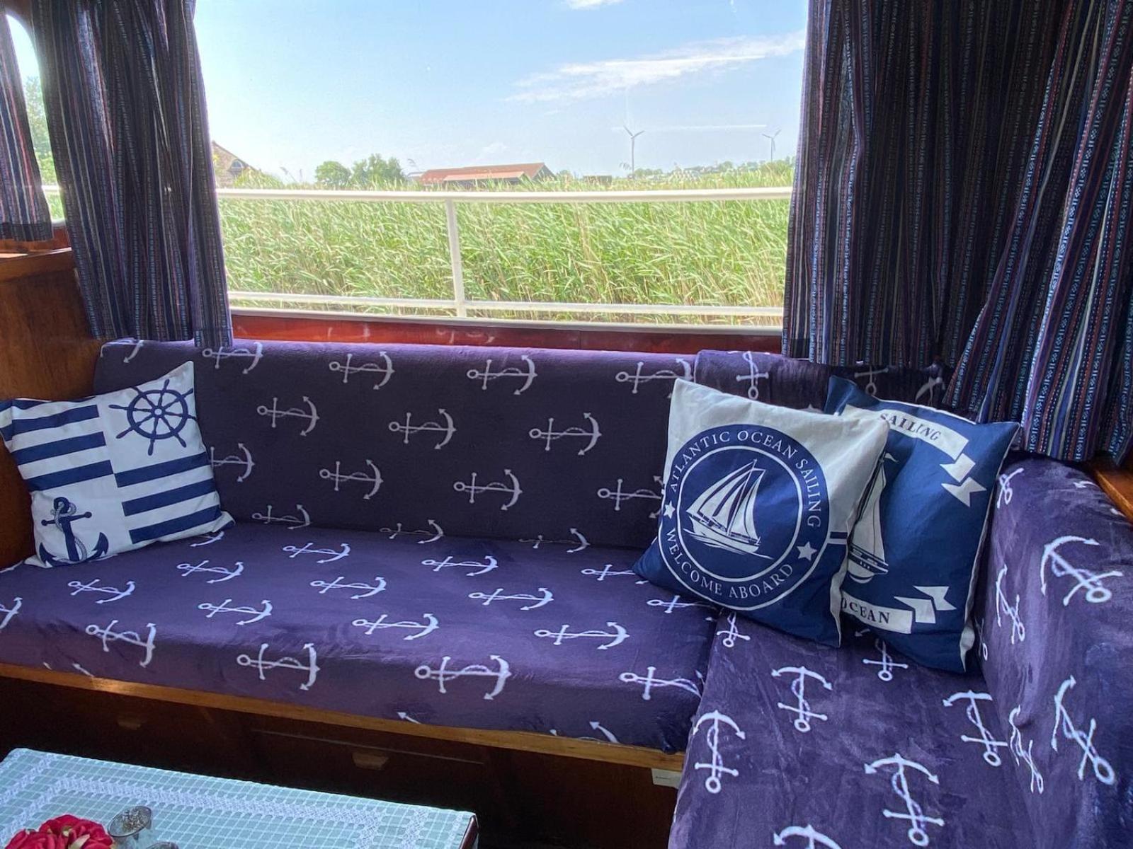 Hotel Boat Stoer - Inclusief Sloep à Jutrijp Extérieur photo